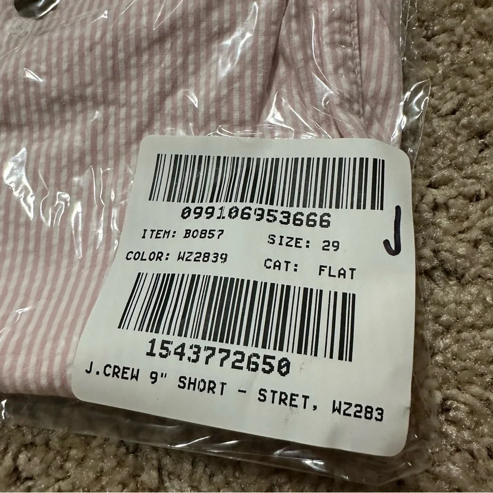 J crew 9” stretch seersucker shorts pink white stripes